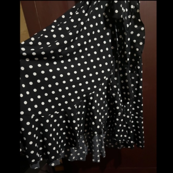 Dokuritu Polka Dot Midi Ruffled Wrap Dress Black/White Size L - NWT - Picture 8 of 16